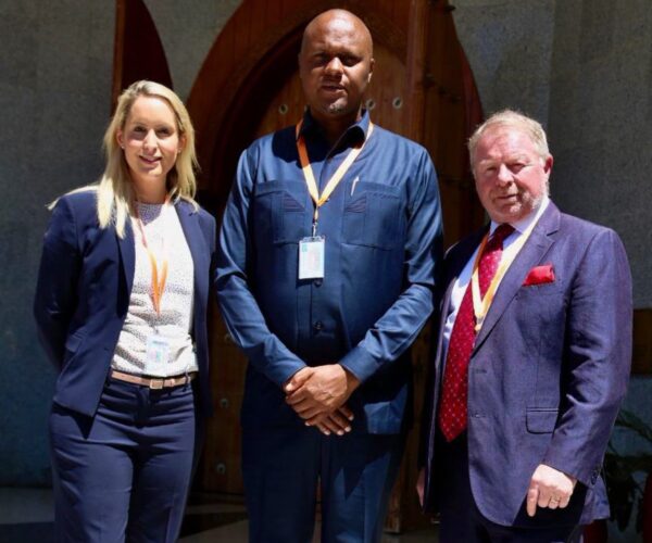 01.05.24 – A great opportunity to meet with Government stakeholders and talk about future plans for our Rukwa project. 

HE1 CEO (Lorna Blaisse), Country Manager (Fidelis Lekule) and Finance and Commercial Director (Graham Jacobs) outside Parliament in Dodoma City, Tanzania