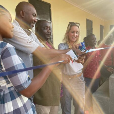 29.08.24 – Here, our HE1 CEO Lorna Blaisse, representatives of Momba District Council and village leaders handover completed Mkonko Dispensary, to be used as a healthcare facility…