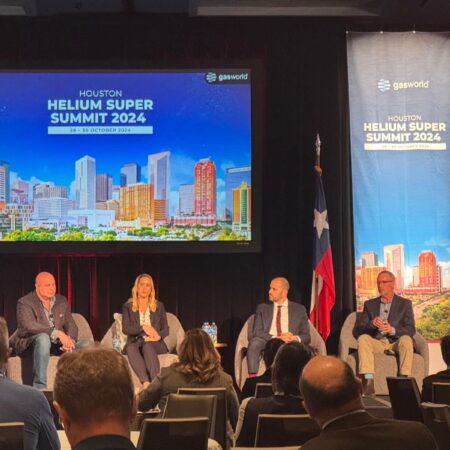 30.10.24 – Lorna Blaisse, CEO of Helium One, participated in the panel discussion: “Challenges Faced by Helium Start Ups” as part of the Gas World Helium Super Summit in Houston, Texas